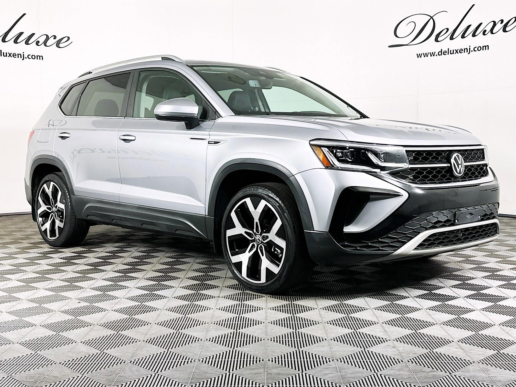 Used 2022 Volkswagen Taos SEL w/ Panoramic Sunroof Package image 1