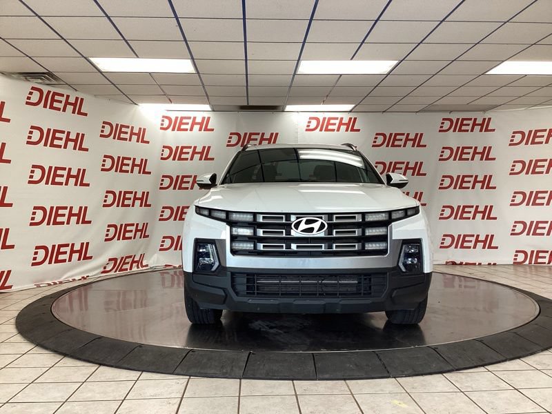 Used 2025 Hyundai Santa Cruz SEL AWD/4WD image 2