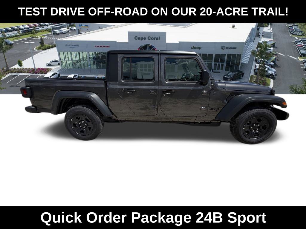 New 2026 Jeep Gladiator Sport AWD/4WD image 3