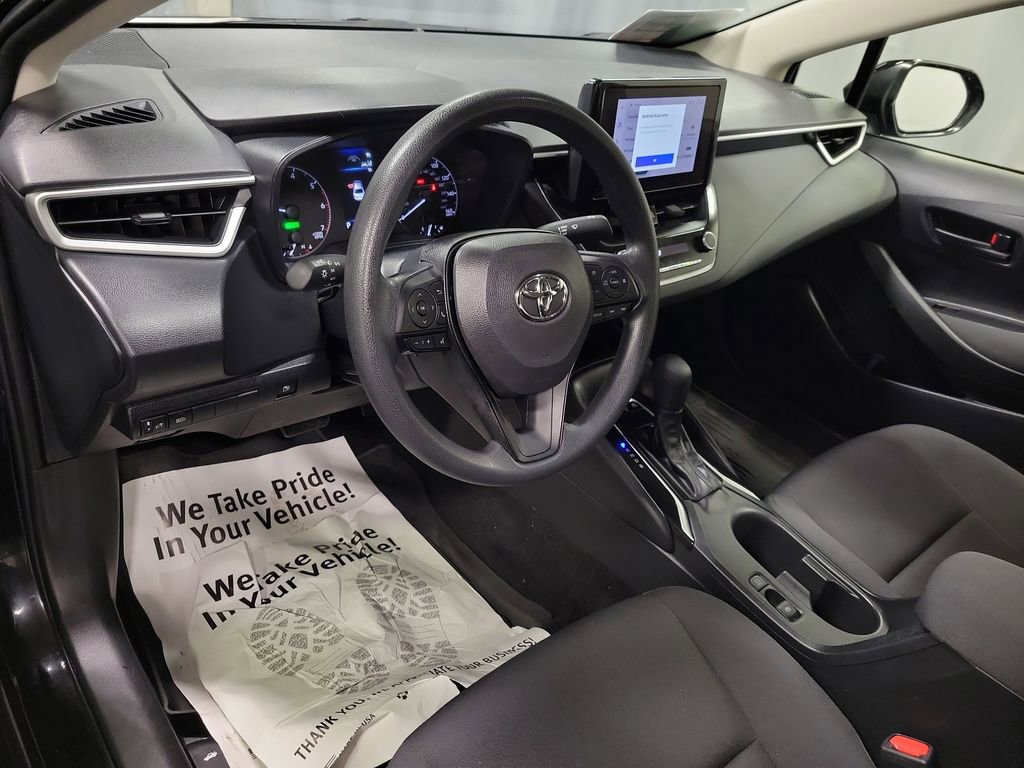 Used 2024 Toyota Corolla LE image 13