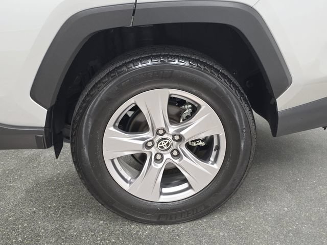 Certified 2024 Toyota RAV4 XLE AWD/4WD image 29