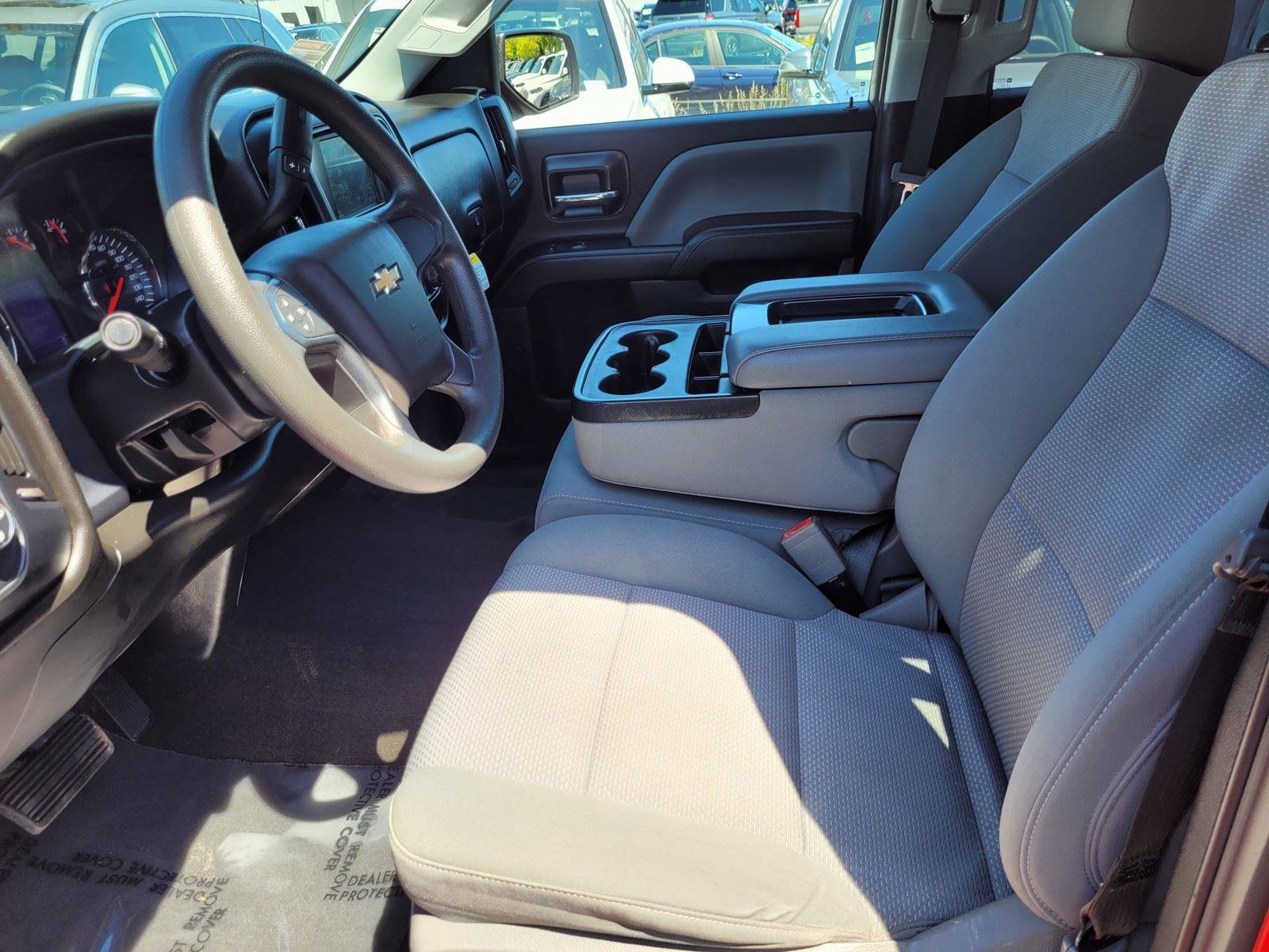 Used 2018 Chevrolet Silverado 1500 Custom w/ Custom Value Package RWD image 18