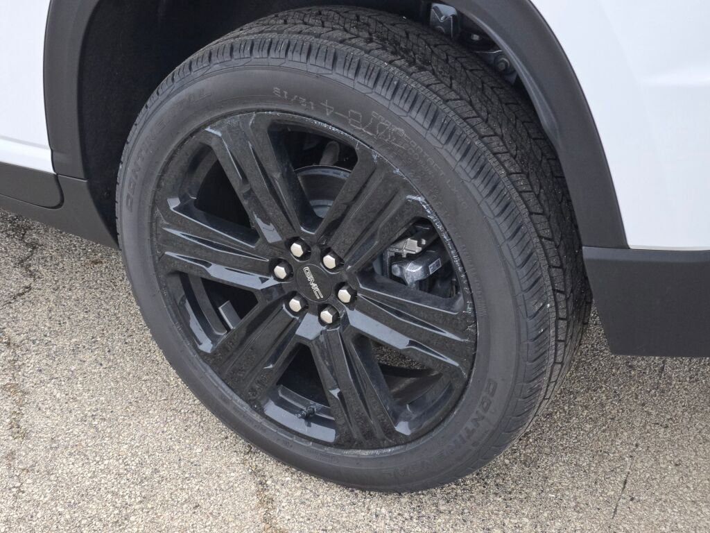 New 2026 GMC Acadia Elevation w/ Black Edition image 17