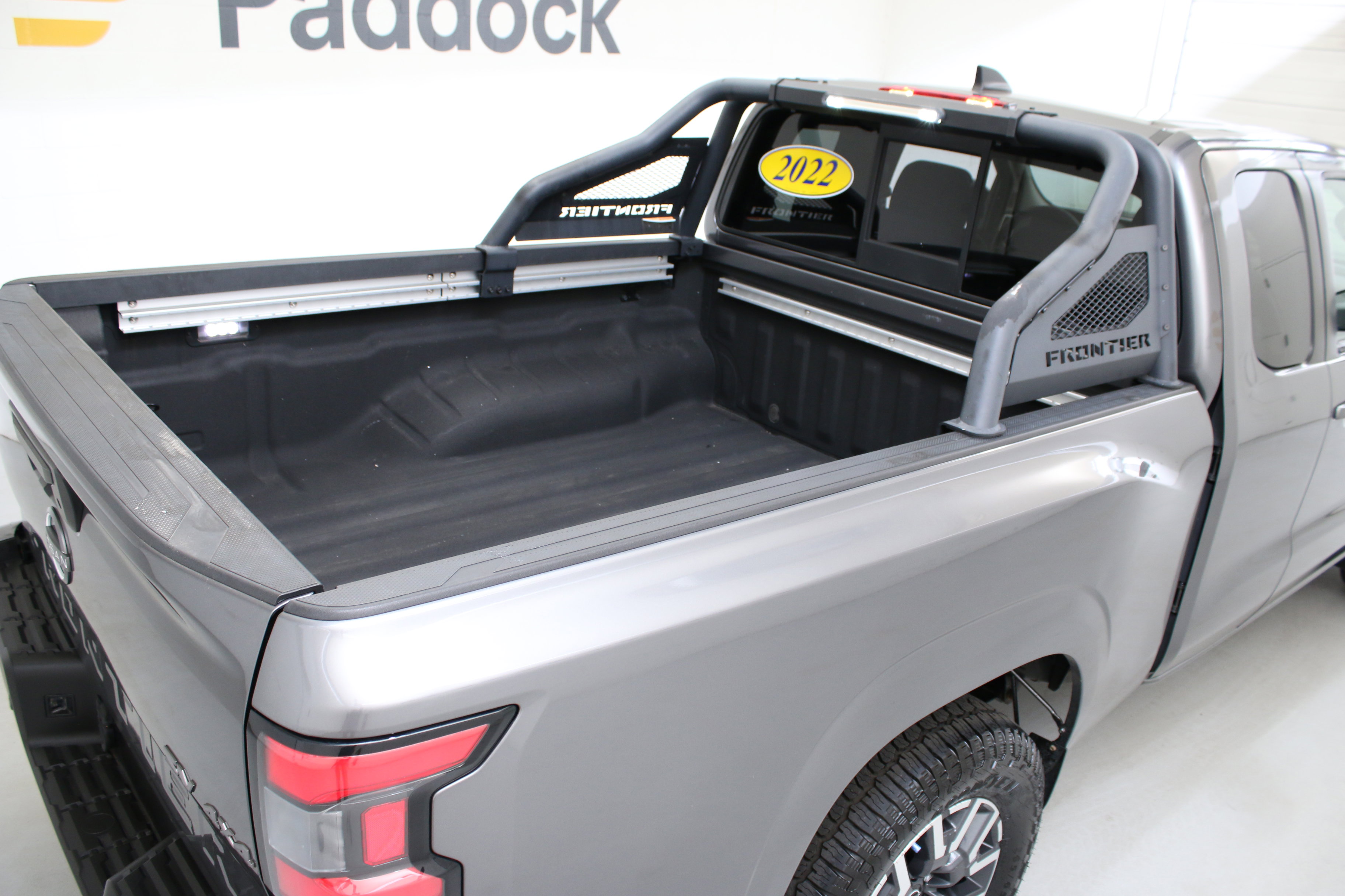 Used 2022 Nissan Frontier SV AWD/4WD image 10