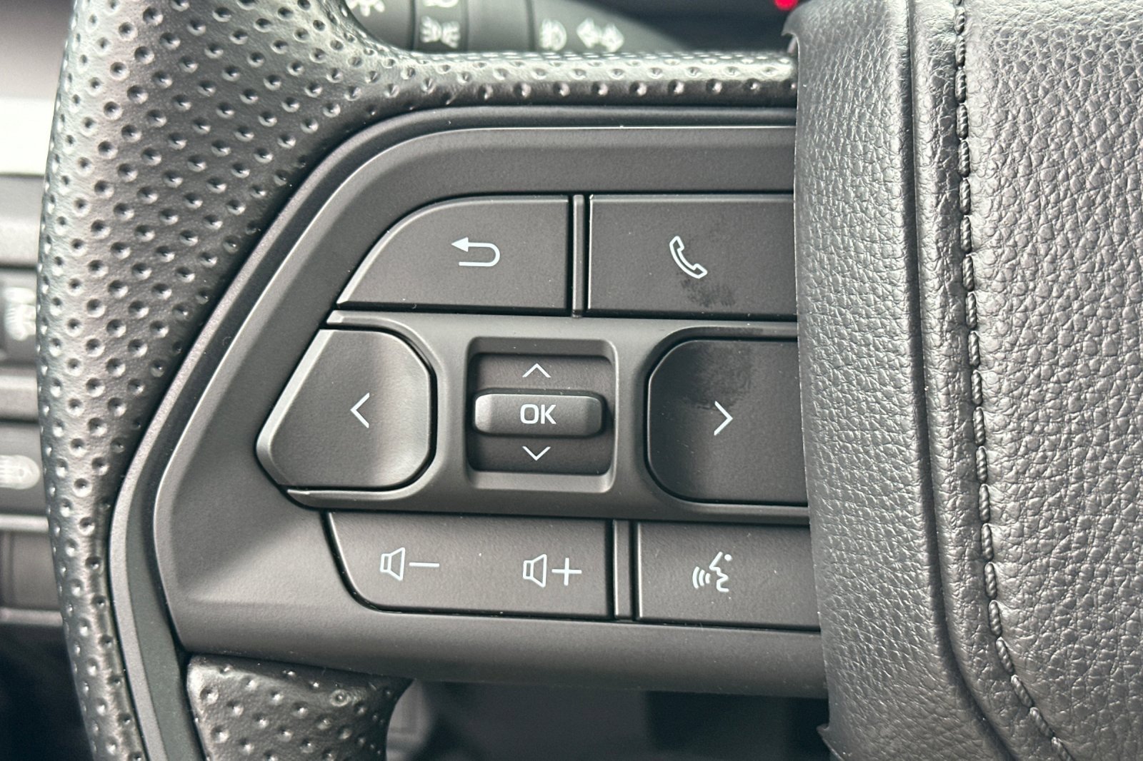 New 2026 Toyota Tacoma SR5 image 25