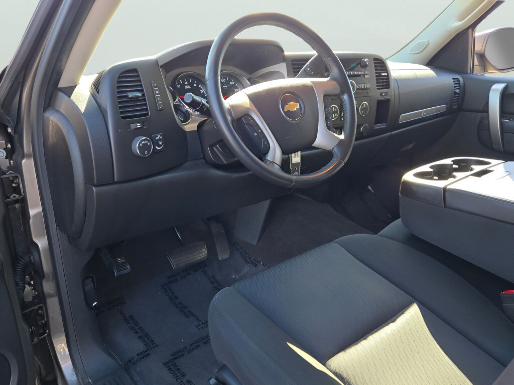 Used 2013 Chevrolet Silverado 1500 LT w/ All-Star Edition AWD/4WD image 26