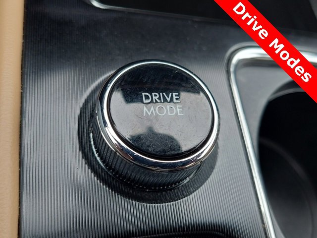 Used 2021 Lincoln Corsair Grand Touring w/ Equipment Group 301A image 20