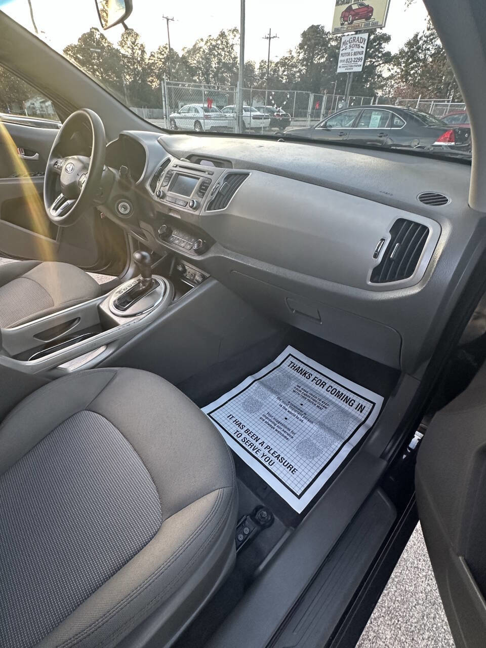 Used 2016 Kia Sportage LX w/ LX Popular Package image 13