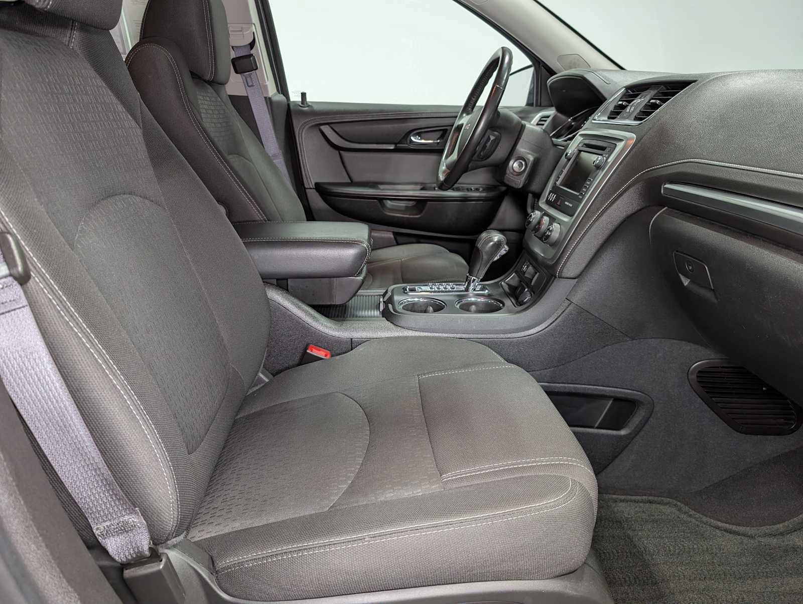 Used 2015 GMC Acadia SLE AWD/4WD image 38
