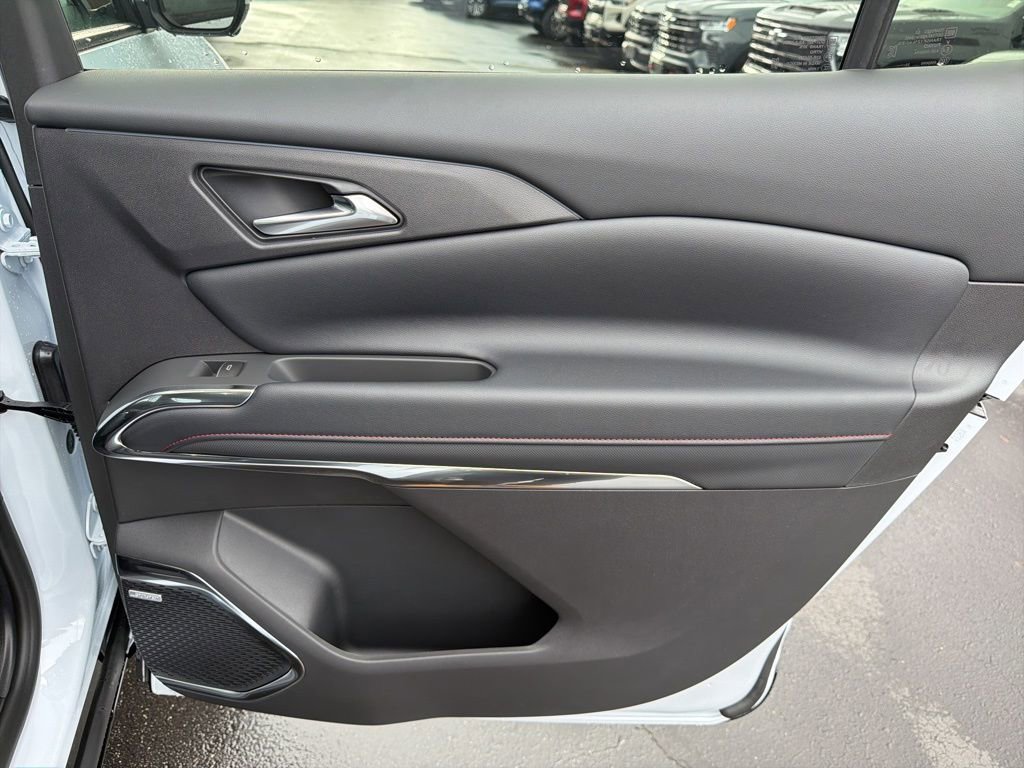 New 2026 Chevrolet Traverse RS w/ LPO, Floor Liner Package image 45