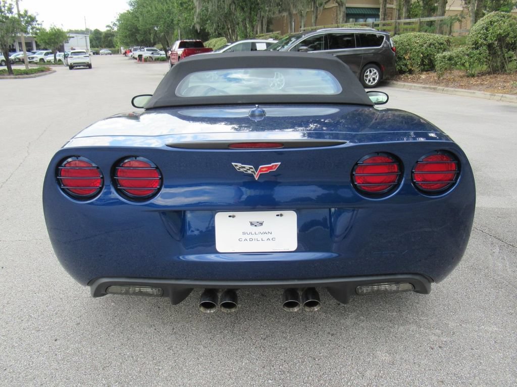 Used 2005 Chevrolet Corvette Convertible w/ Preferred Equipment Group RWD image 6