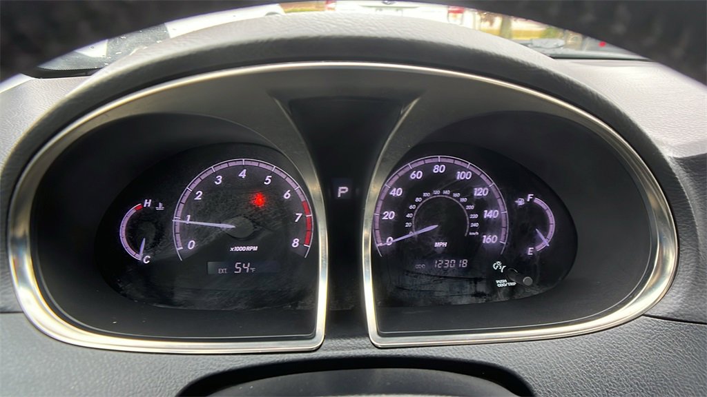 Used 2012 Toyota Avalon image 27