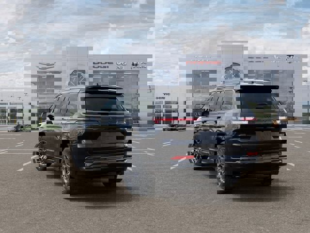 New 2026 Jeep Grand Cherokee L Summit w/ Obsidian Package AWD/4WD image 3