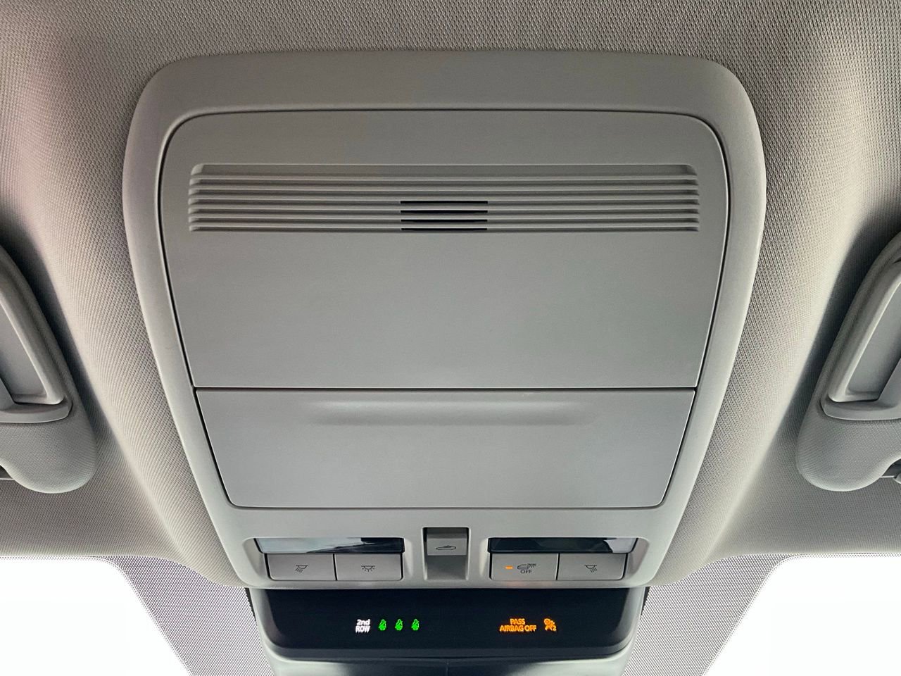 Used 2025 MAZDA CX-50 AWD 2.5 S w/ Premium Package image 17