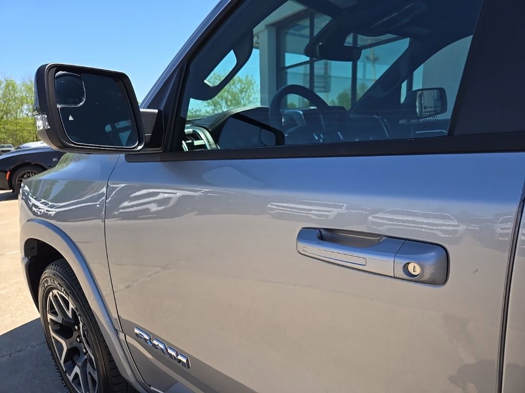 Used 2025 RAM 1500 Laramie w/ Sport Appearance Package AWD/4WD image 34
