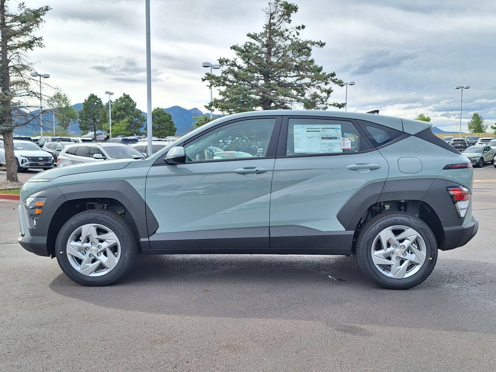New 2027 Hyundai Kona SE AWD/4WD image 6