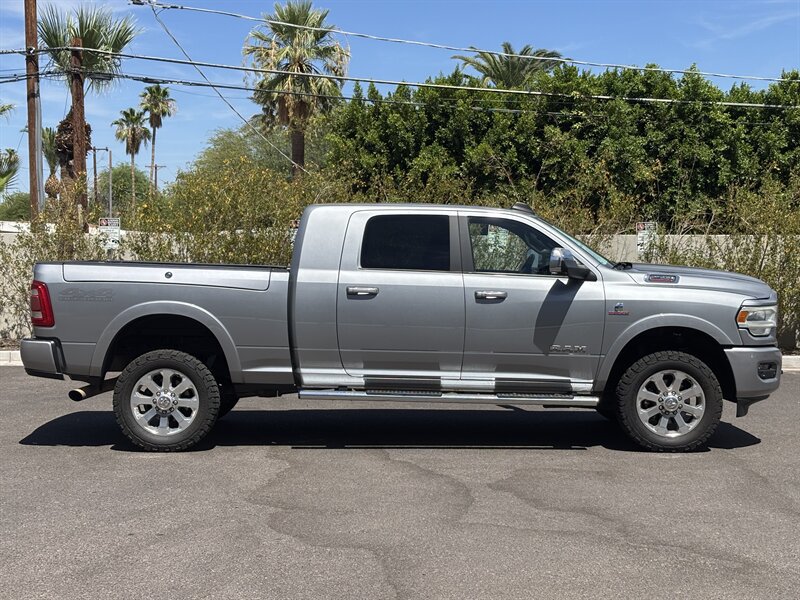 Used 2020 RAM 2500 Laramie AWD/4WD image 3