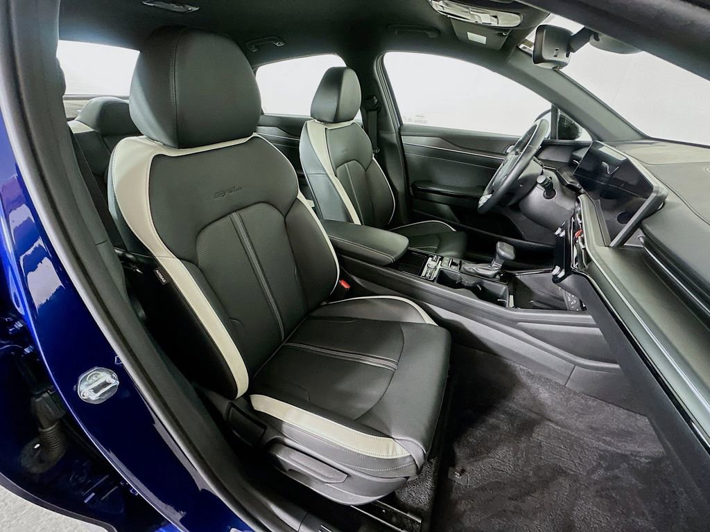 Certified 2025 Kia K5 GT-Line AWD/4WD image 7