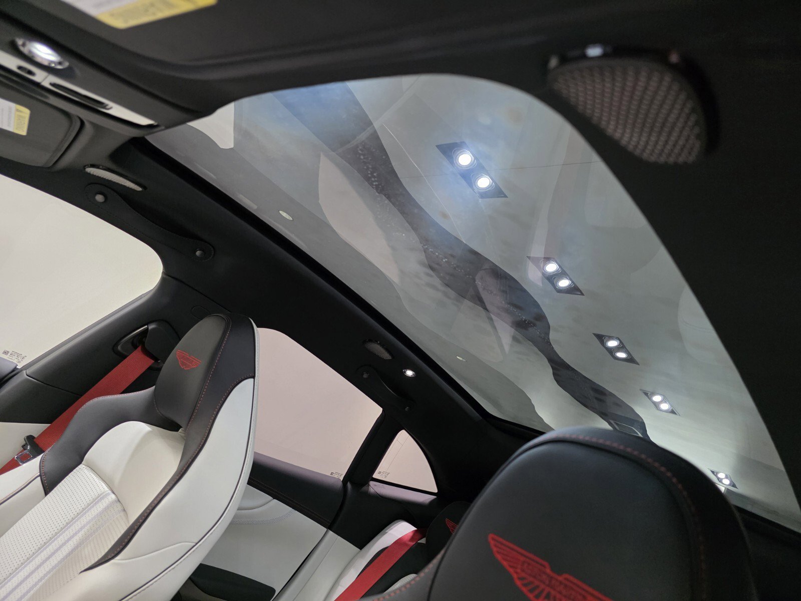 New 2025 Aston Martin DBX 707 image 18