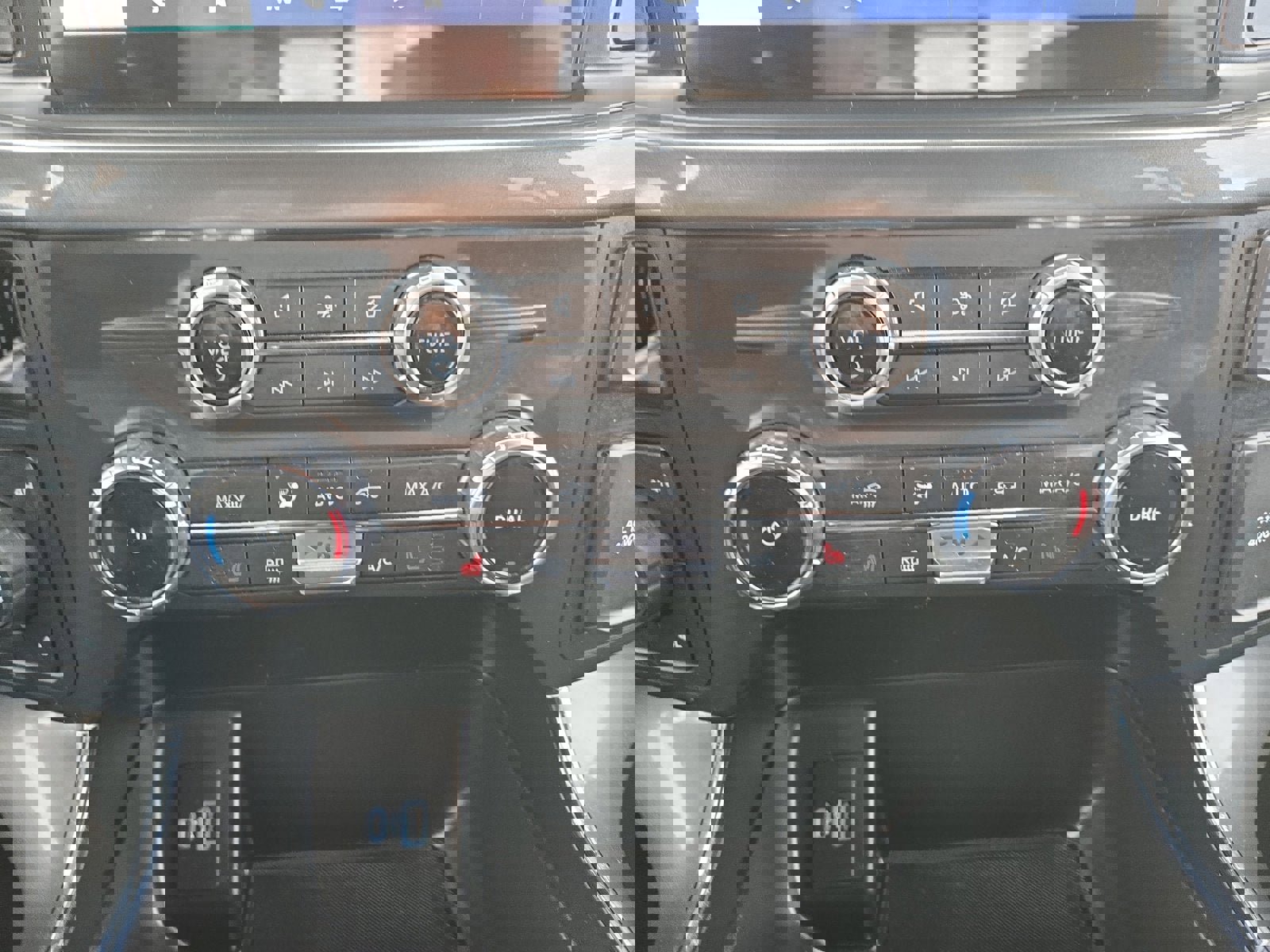 Used 2022 Ford F150 XLT w/ Equipment Group 302A High image 20