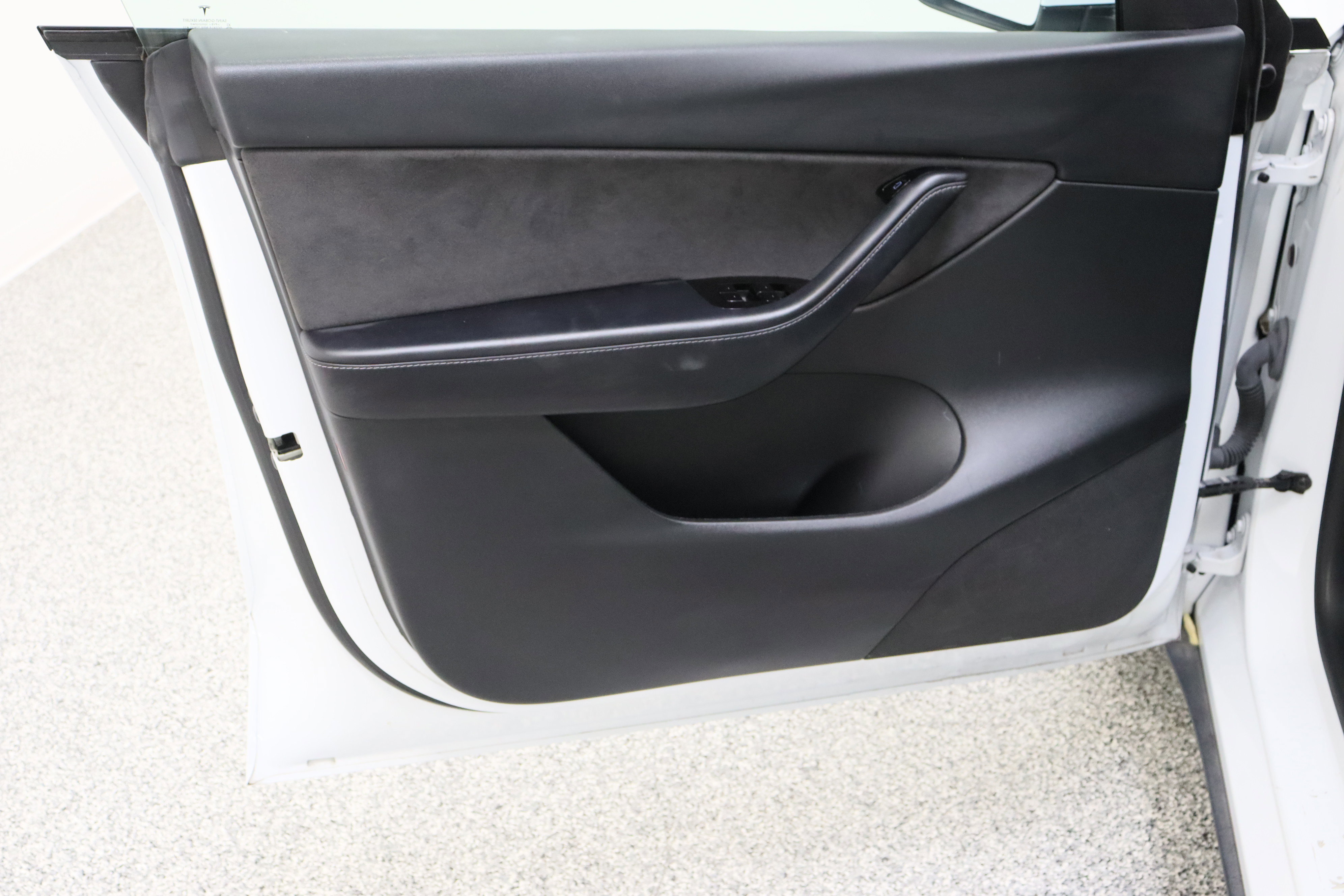 Used 2021 Tesla Model Y Performance image 12