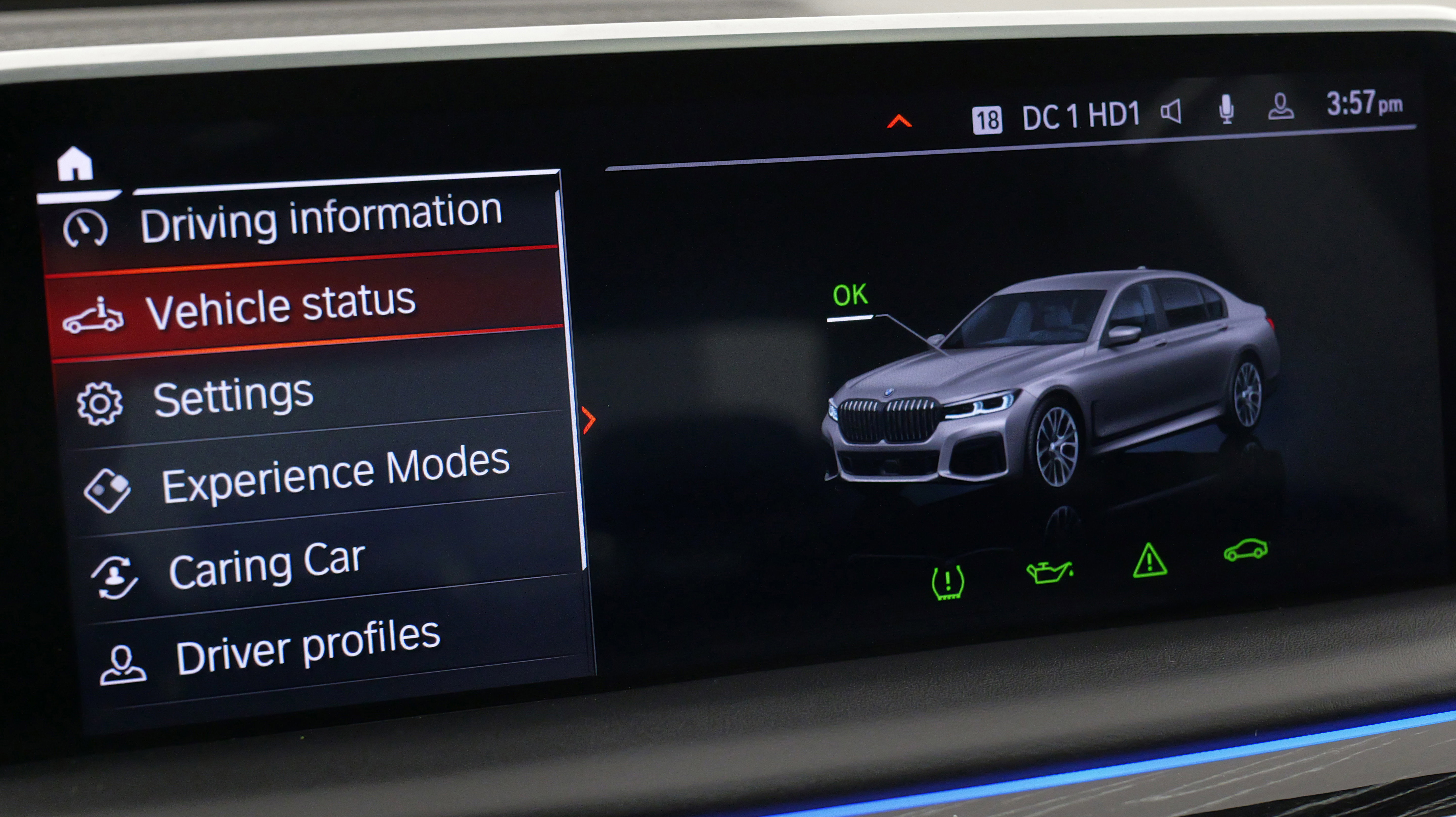 Used 2022 BMW 750i xDrive w/ Executive Package image 56