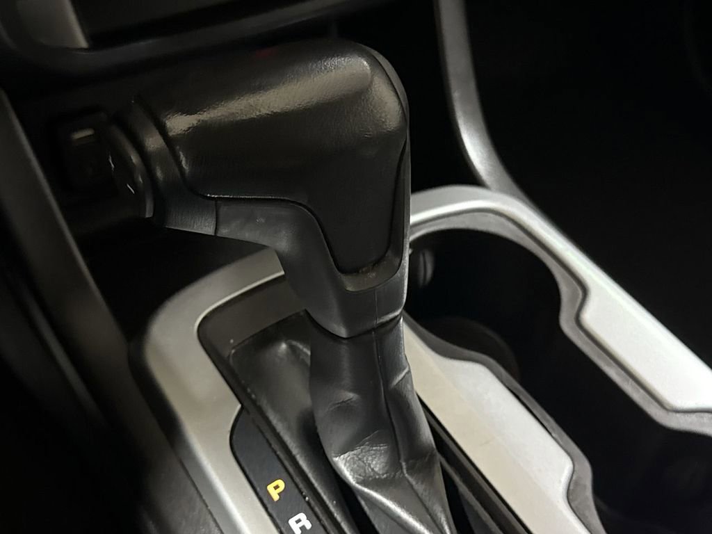 Used 2017 Chevrolet Colorado LT w/ LT Convenience Package image 17