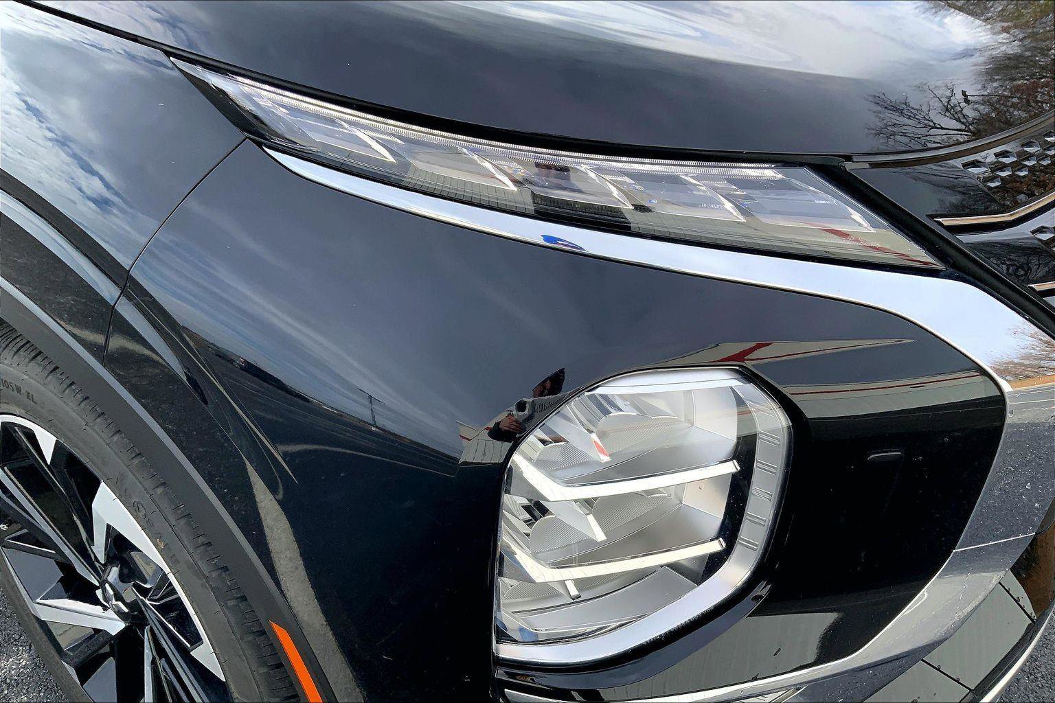 Used 2024 Mitsubishi Outlander SE image 28