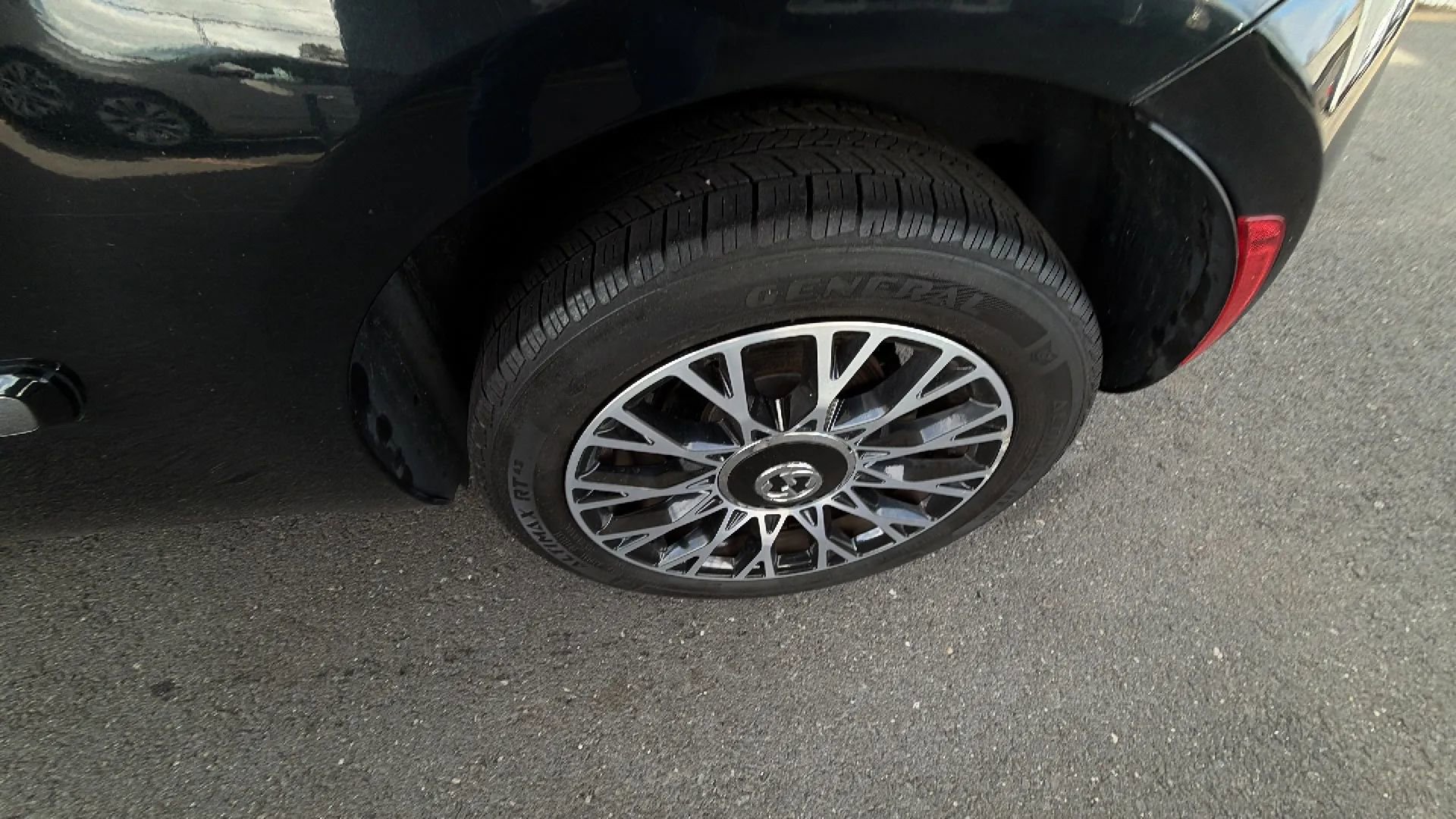 Used 2012 FIAT 500 Gucci image 18