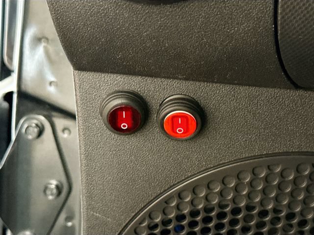 Used 2010 Jeep Wrangler Unlimited Sport AWD/4WD image 10