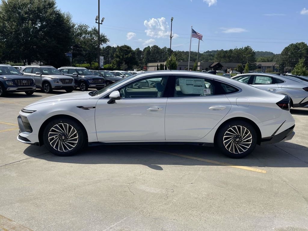 New 2026 Hyundai Sonata SEL FWD image 6