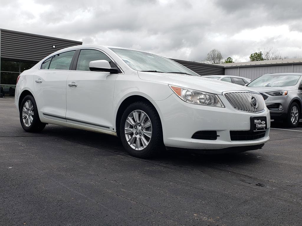 Used 2010 Buick LaCrosse CX FWD image 3