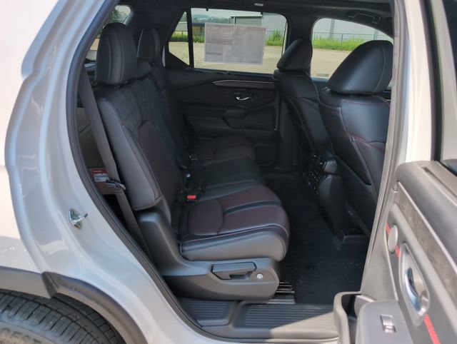 New 2026 Honda Pilot Black Edition image 12