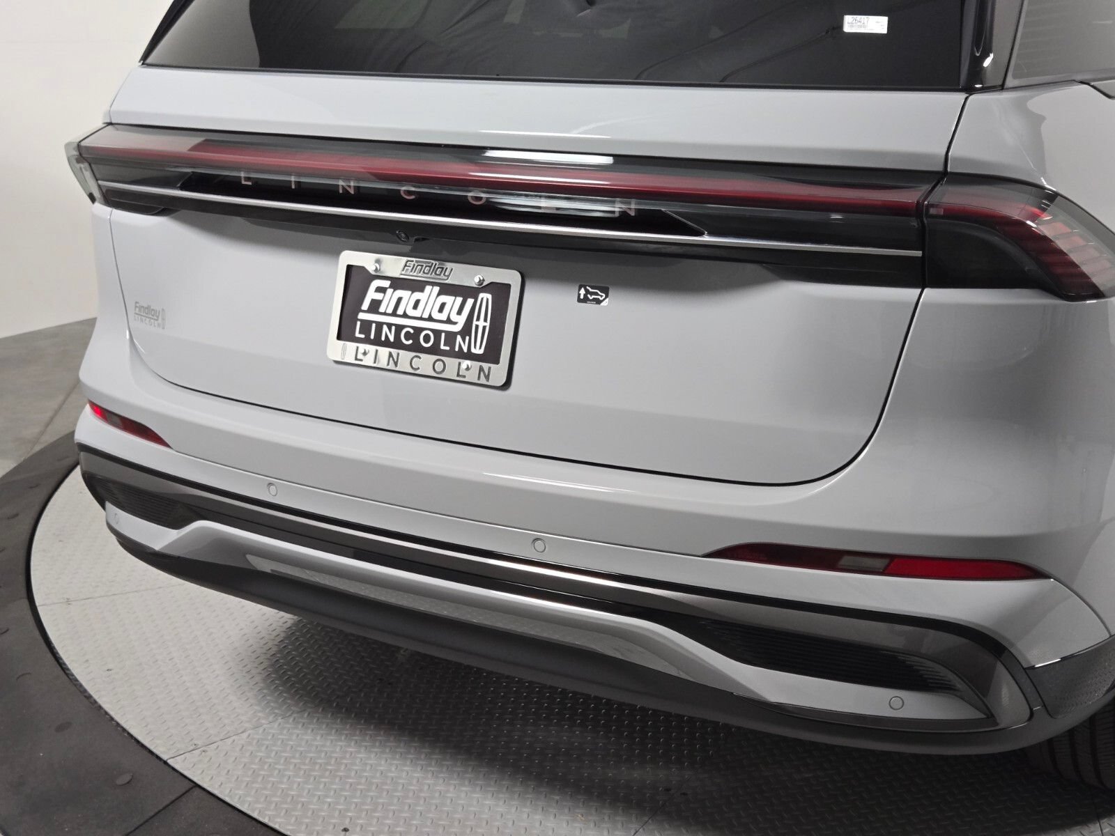 New 2026 Lincoln Nautilus Reserve w/ Jet Appearance Package AWD/4WD image 5