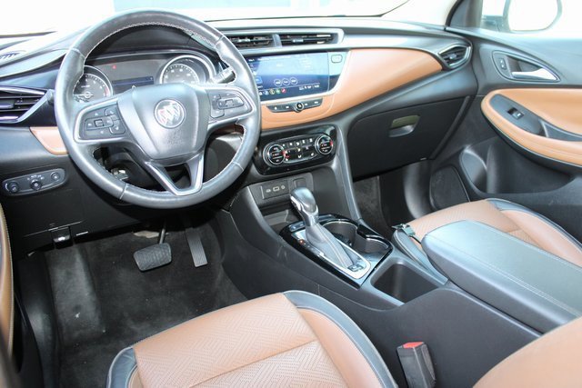 Used 2021 Buick Encore GX Essence image 4
