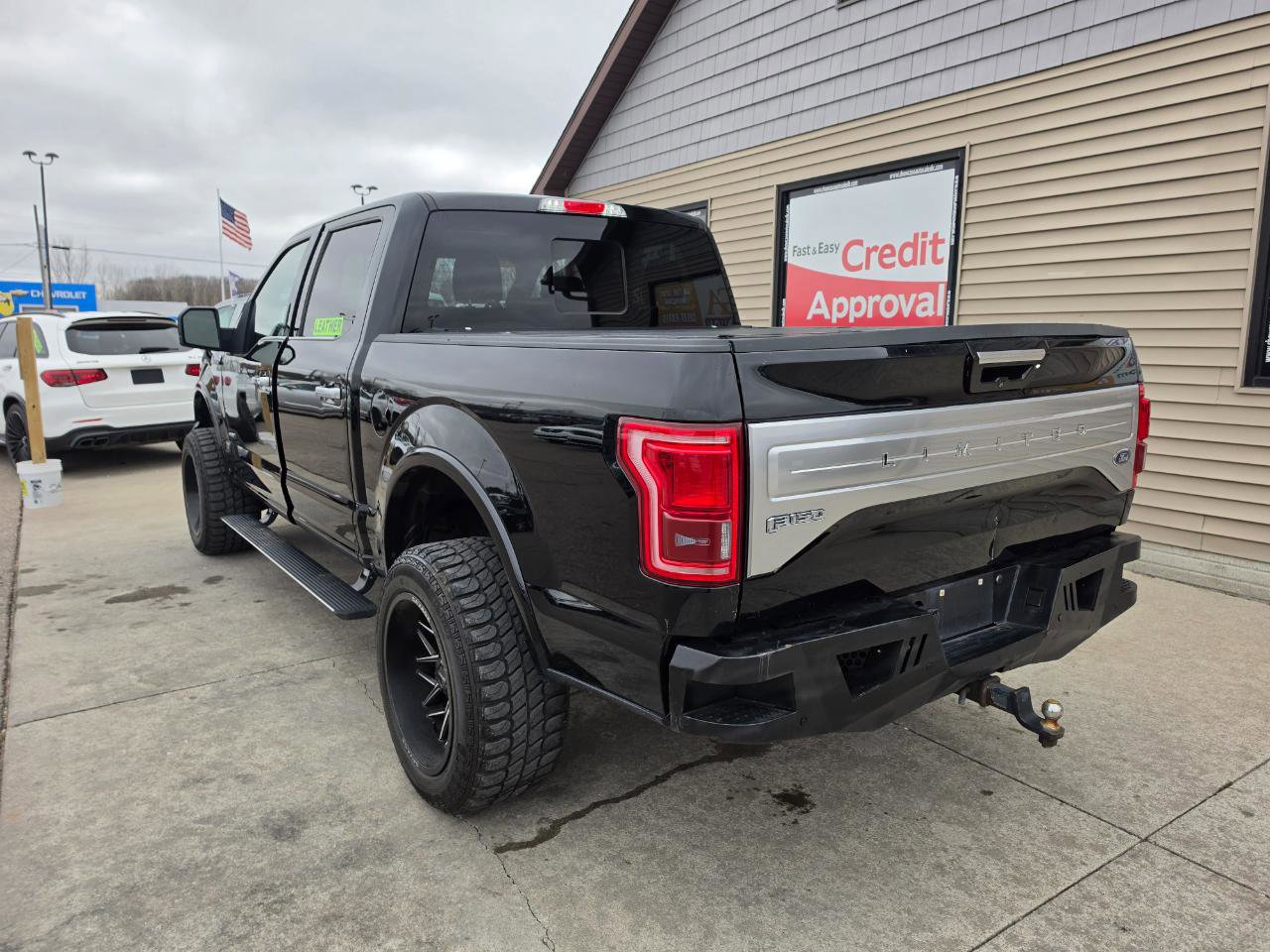 Used 2016 Ford F150 Limited image 8