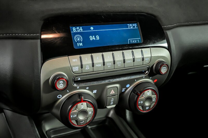 Used 2015 Chevrolet Camaro Z/28 RWD image 27