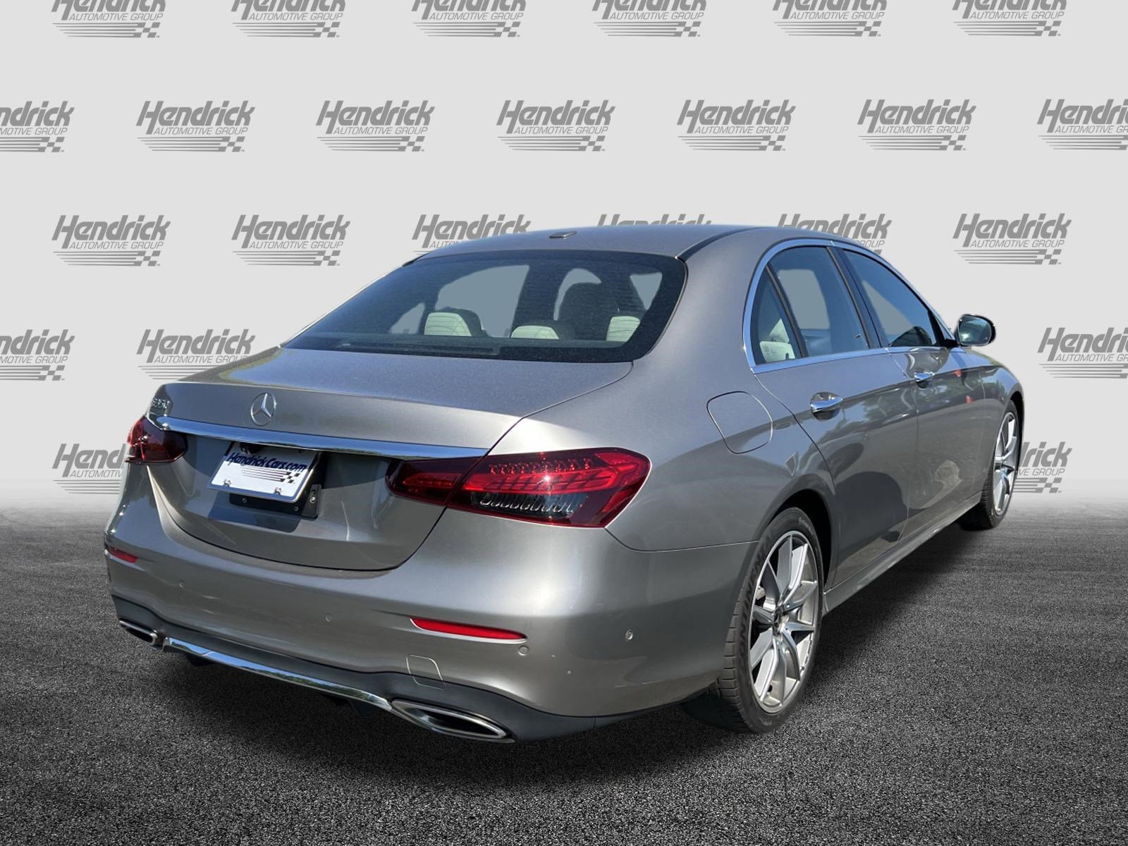 Used 2021 Mercedes-Benz E 350 Sedan image 11