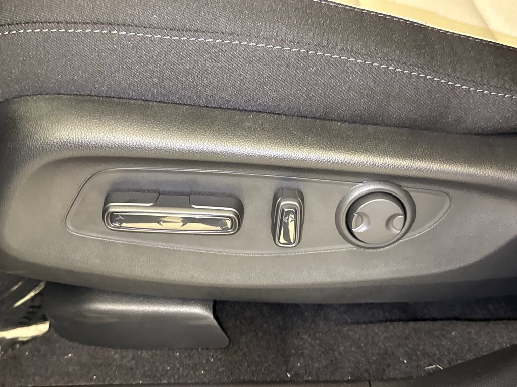 New 2026 Honda CR-V EX image 23