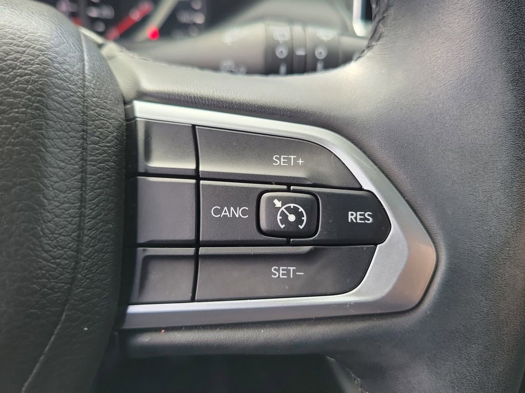 Used 2022 Jeep Compass Latitude w/ Convenience Group FWD image 6
