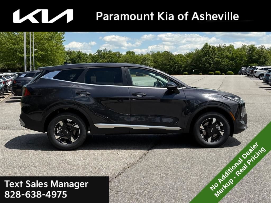 New 2026 Kia Sportage LX w/ LX Convenience Package AWD/4WD image 7