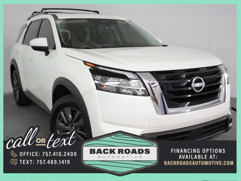 Used 2022 Nissan Pathfinder SV w/ SV Premium Package