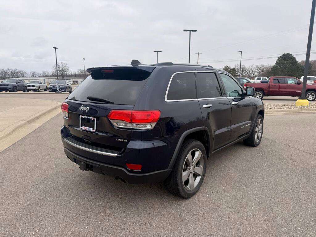 Used 2014 Jeep Grand Cherokee Limited w/ Trailer Tow Group IV image 3