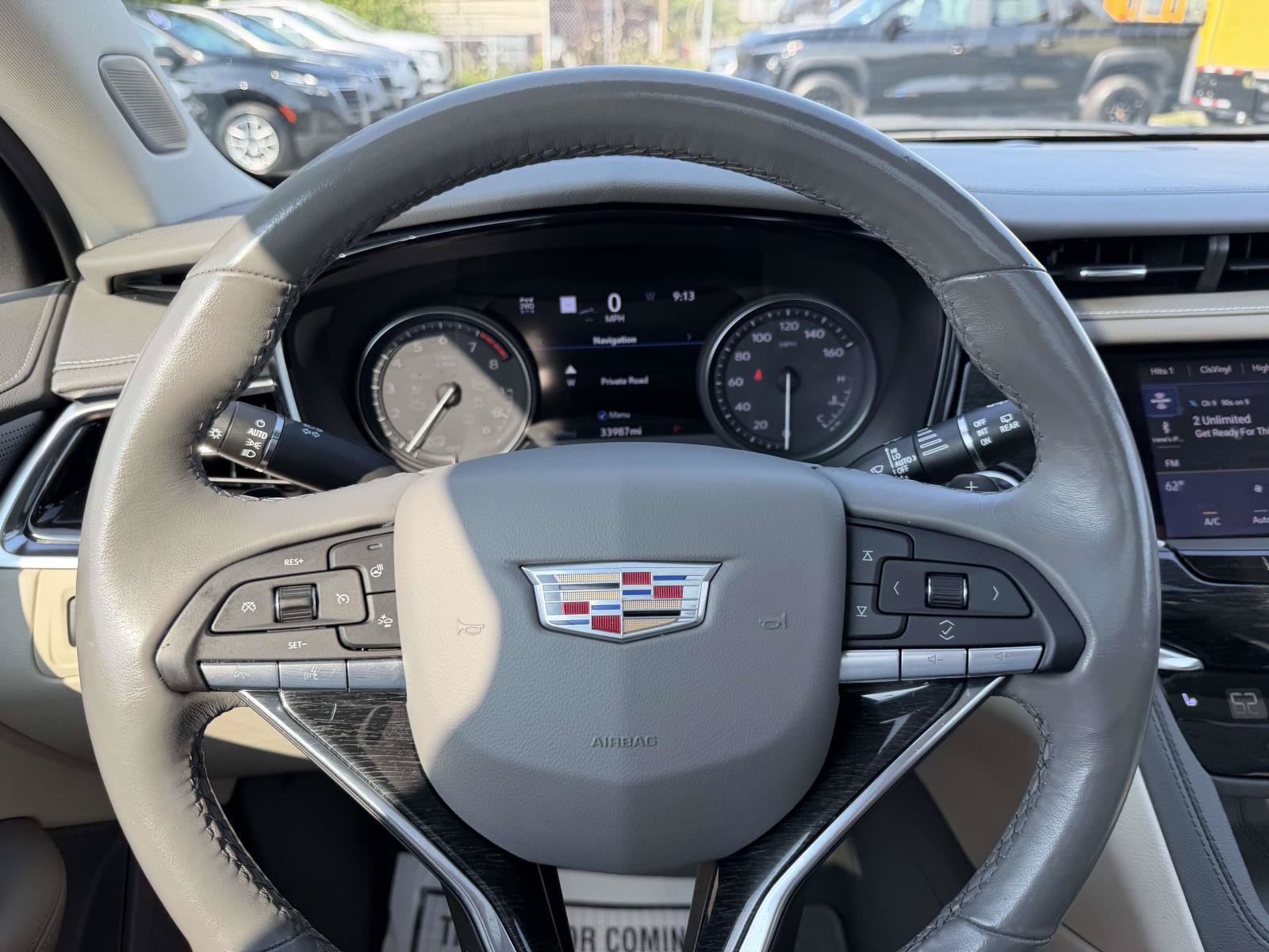 Certified 2022 Cadillac XT6 Premium Luxury w/ Technology Package AWD/4WD image 29