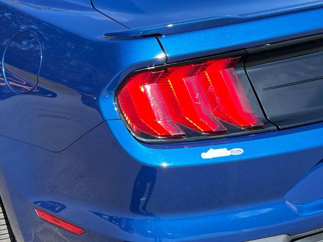 Used 2022 Ford Mustang GT RWD image 10