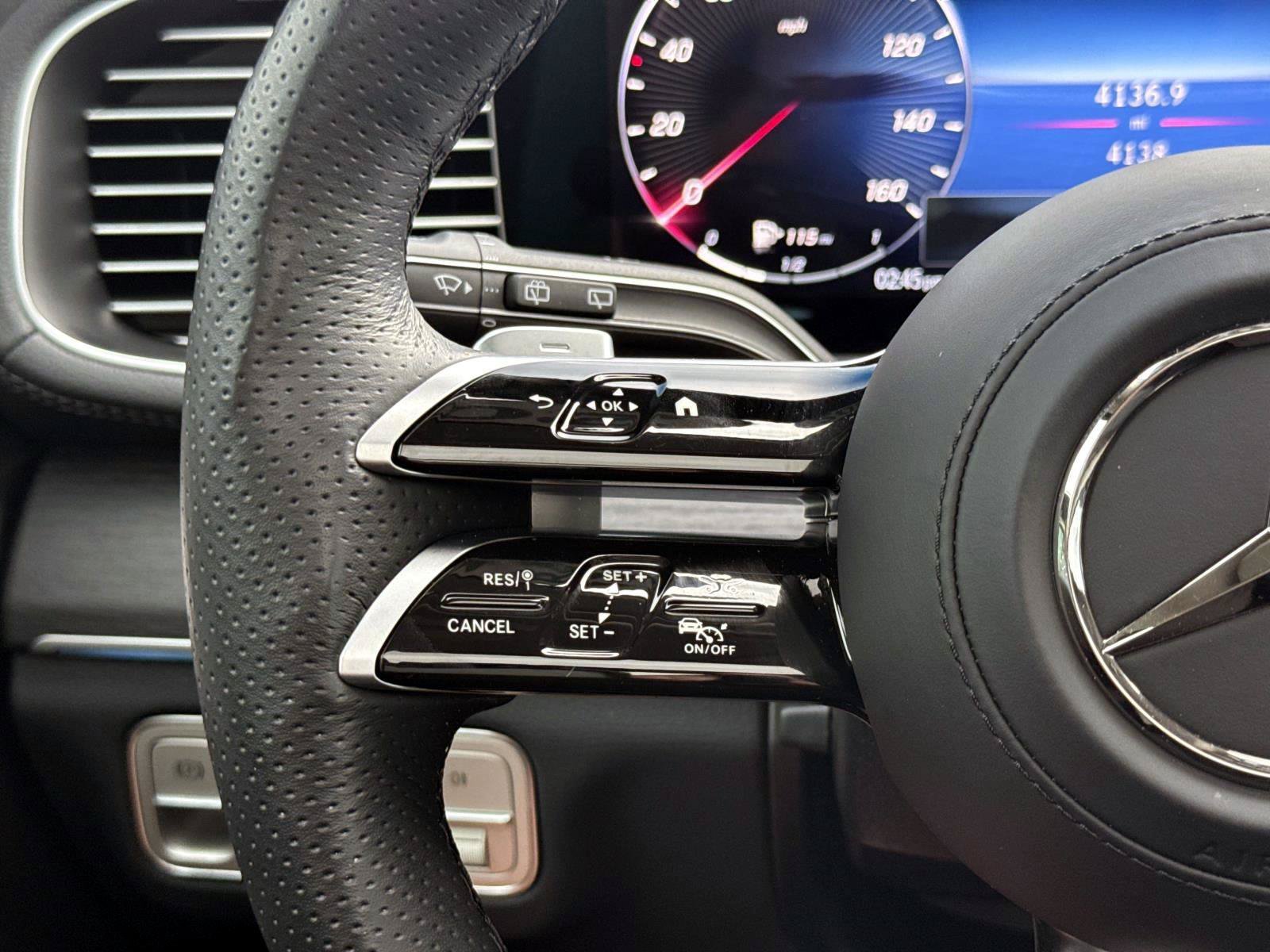Certified 2026 Mercedes-Benz GLS 450 4MATIC image 32