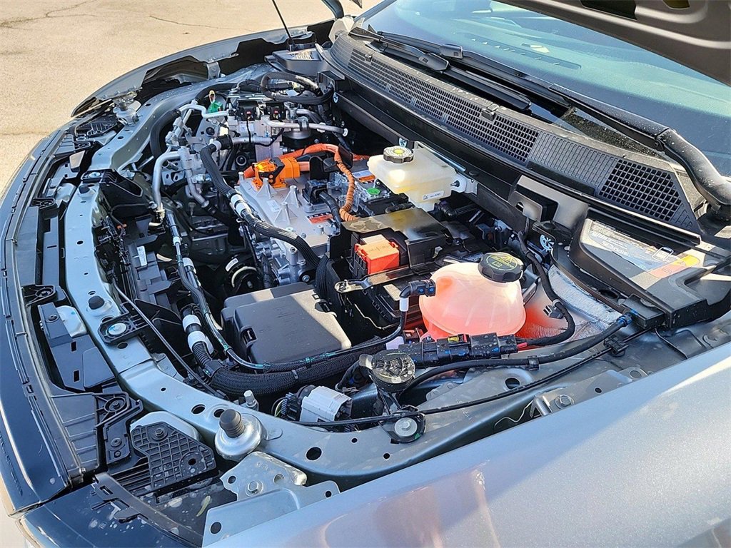 New 2025 Chevrolet Equinox EV RS image 30