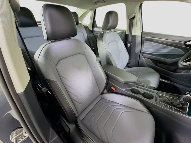 New 2026 Volkswagen Jetta SEL image 29