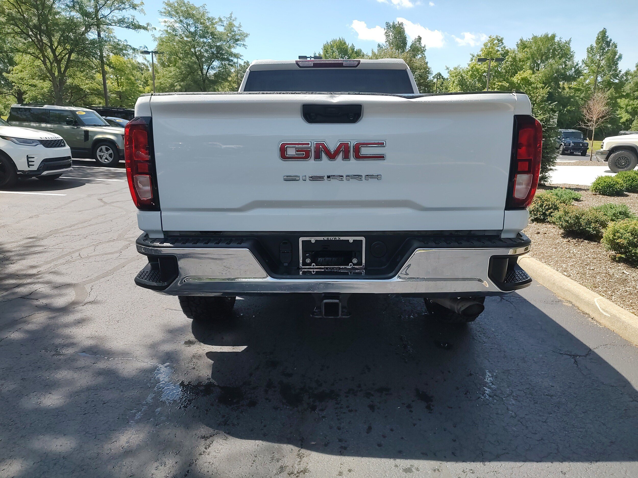 Used 2024 GMC Sierra 2500 Pro w/ Convenience Package AWD/4WD image 11