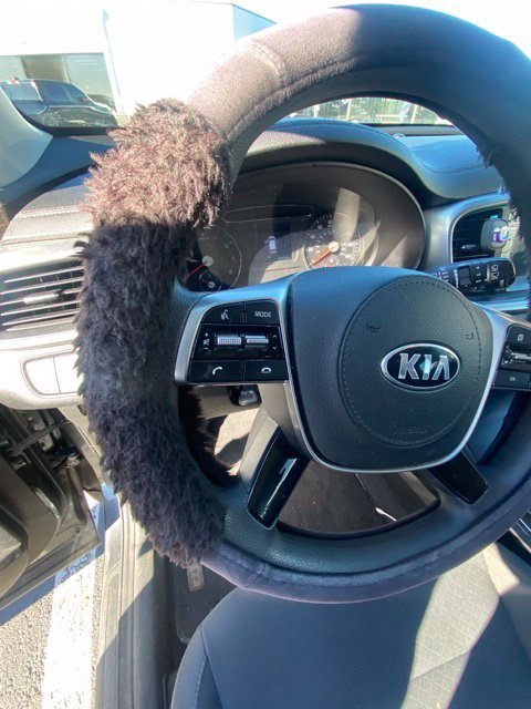 Used 2020 Kia Sorento LX FWD image 15